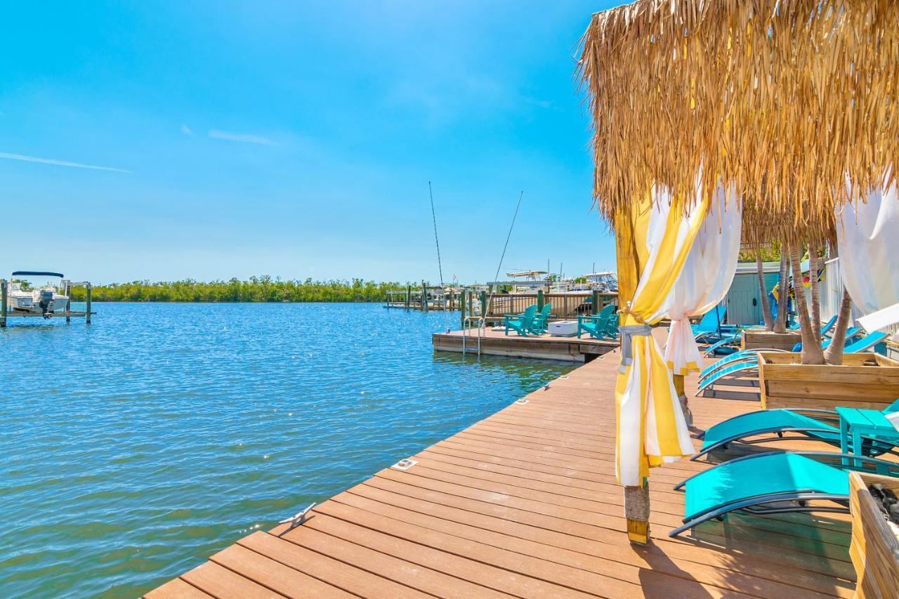 Latitude 26 Waterfront Boutique Resort - Bonita Springs Exteriör bild