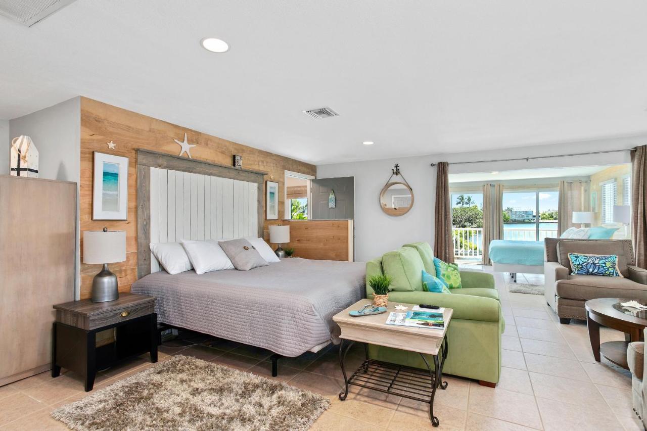 Latitude 26 Waterfront Boutique Resort - Bonita Springs Exteriör bild